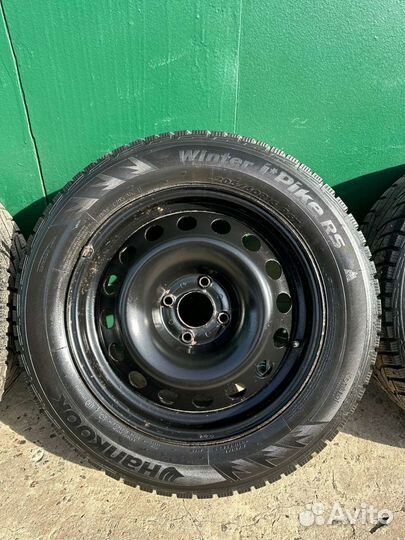 Hankook Winter I'Pike 205/60 R16 92H