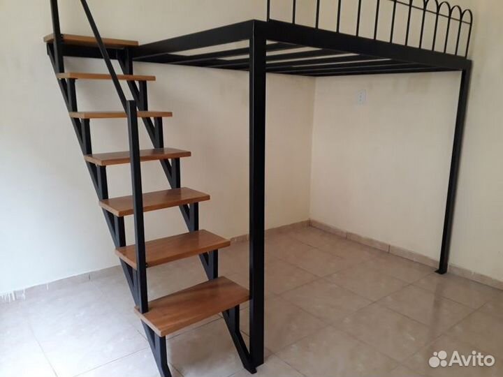 Кровать чердак