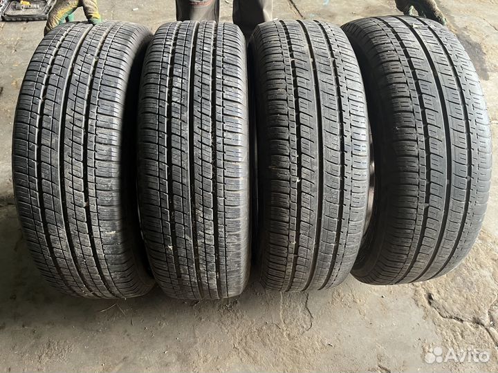 Комплект летних колес 225/65R17 5/114.3