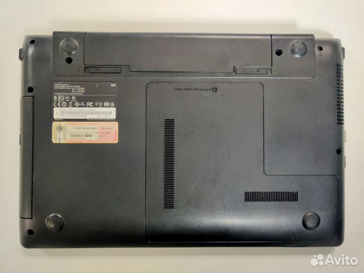 Ноутбук Samsung NP300E5A