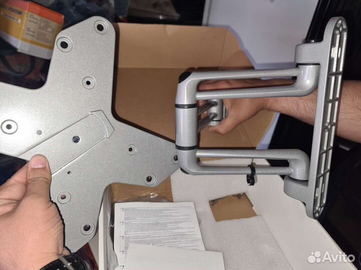 Держатель для телевизора