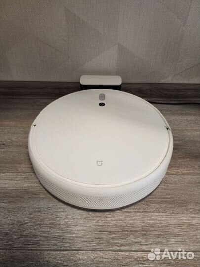 Моющий робот пылесос Xiaomi Sweeper