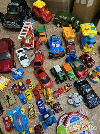 Машинки игрушки