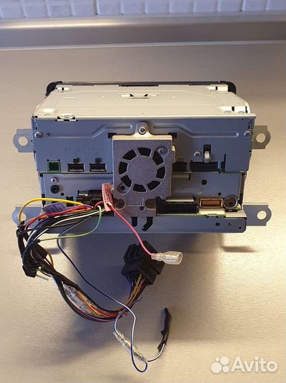 Головное устройство Pioneer AVH-Z9200BT