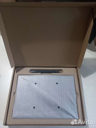 Графический планшет Wacom One Medium CTL-671