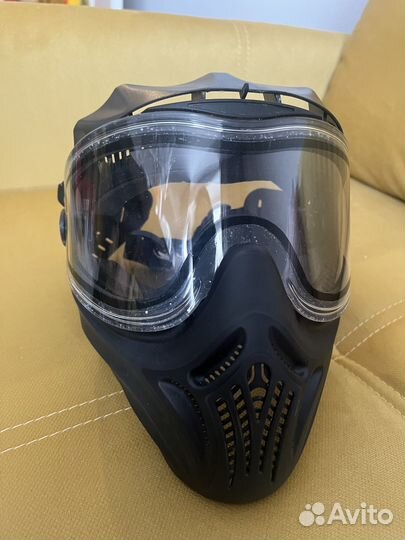 Шлем для пейнтбола