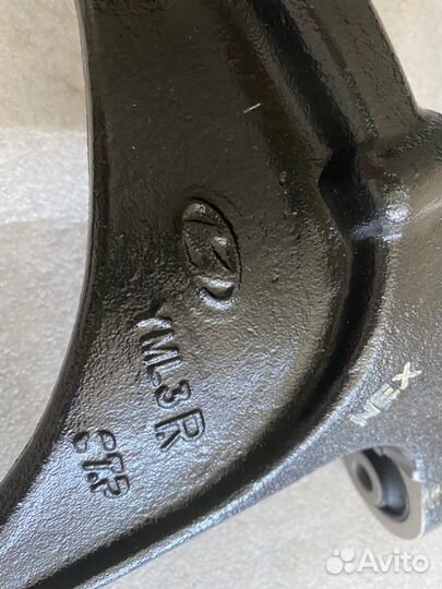 Рычаг задний верхний правый Hyundai IX55