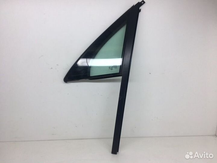 Форточка двери передняя левая Volkswagen Touareg 2