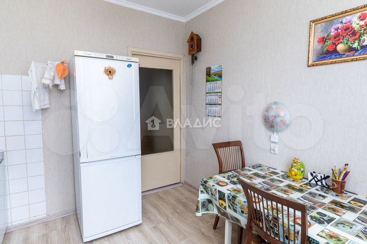 2-к. квартира, 52 м², 3/9 эт.