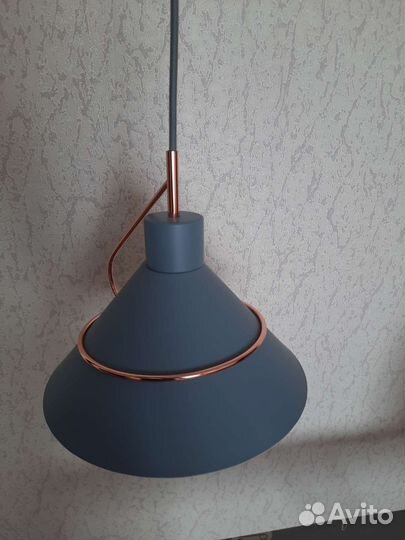 Продаю подвесные светильники