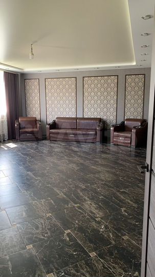 Дом 190 м² на участке 10 сот.