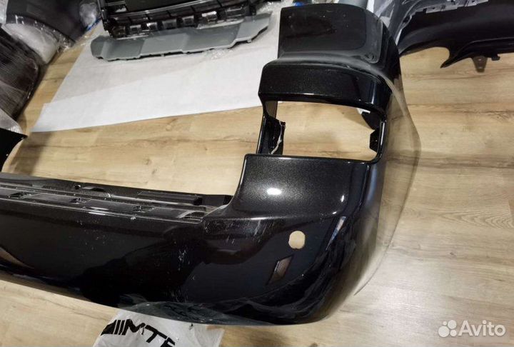 Бампер задний Lexus Lx 570