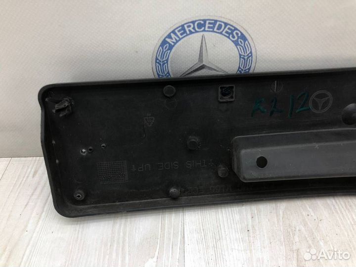 Площадка номерного знака Mercedes W166