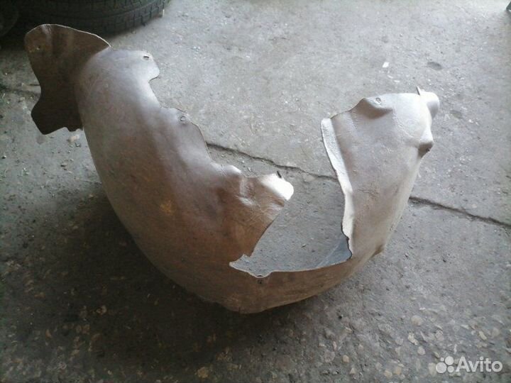 Подкрылок передний правый Audi Tt 8J BWA 2010