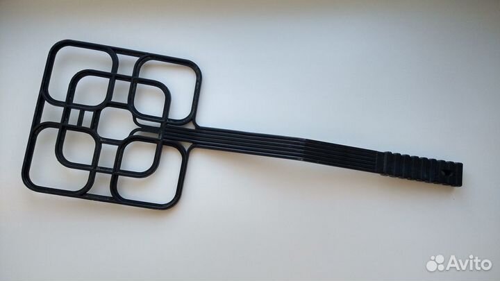 Пылевыбивалка для ковров