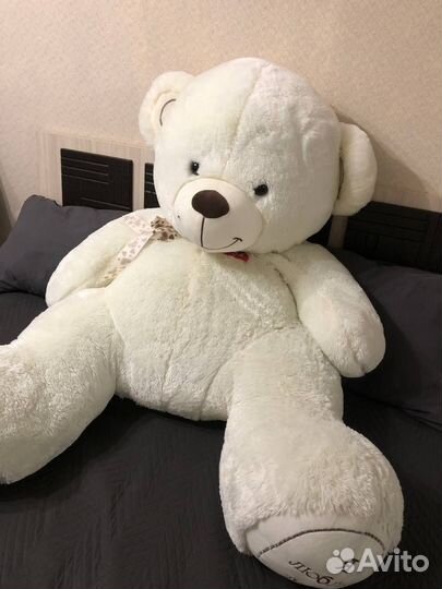 Плюшевый медведь