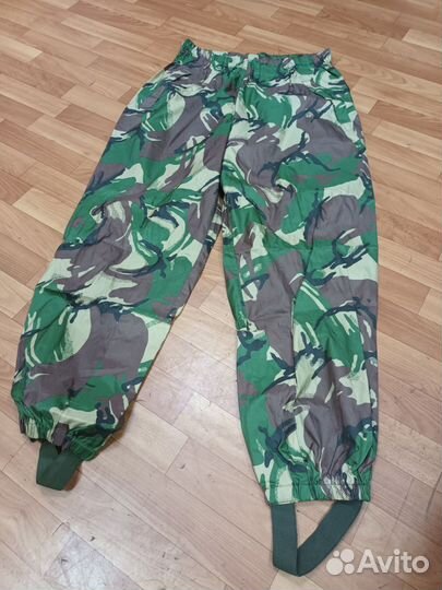 Костюм ветровлагозащитный