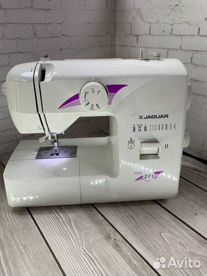 Швейная машина Jaguar 271