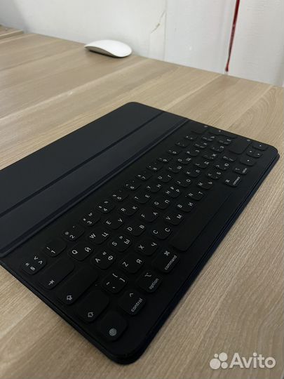 Чехол-клавиатура на iPad Pro 12,9 оригинал