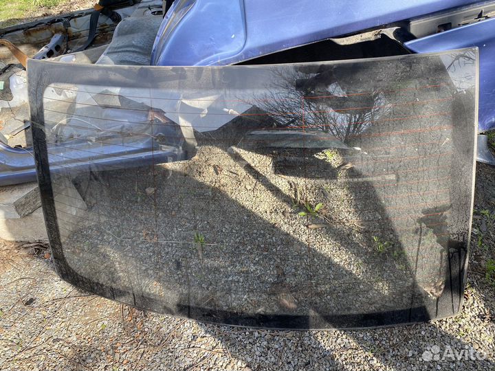 Стекло заднее Тагаз Вега С100