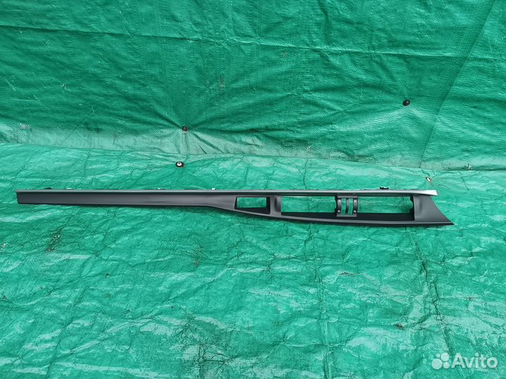 Накладка декоративная Toyota Corolla E18 2013 г