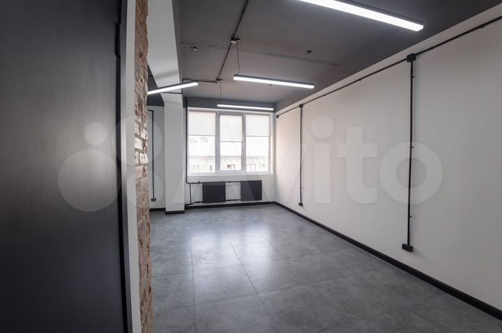 Офис в бизнес-центре, 109 м²