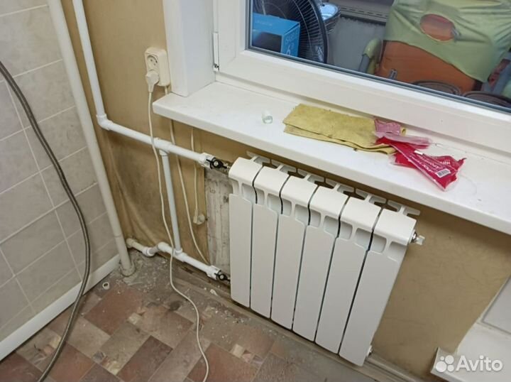 Слесарь сантехник