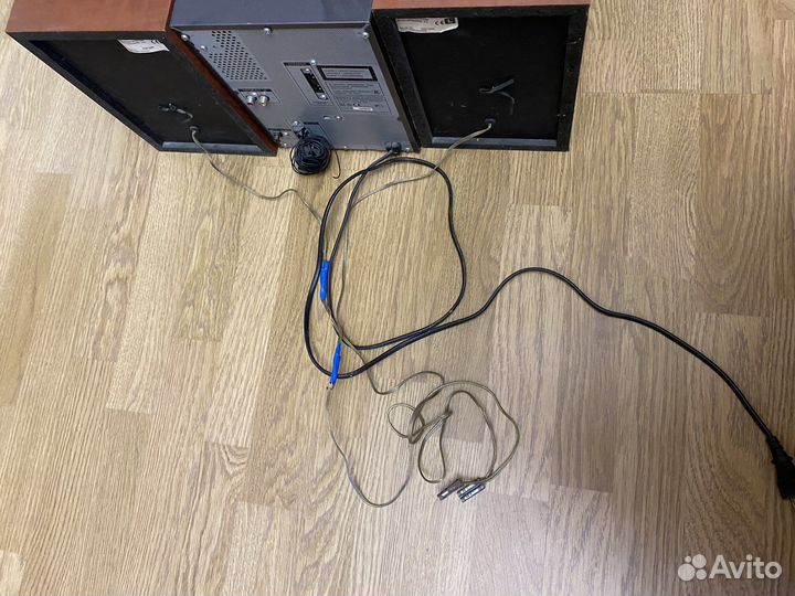 Музыкальный центр sony