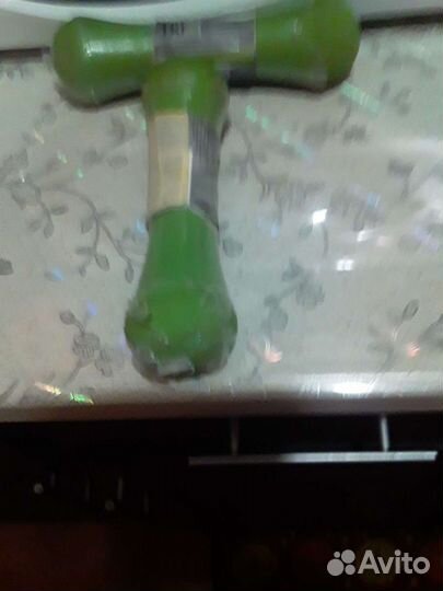 Гантели спортивные ссажер молекула