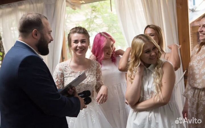 Ведущий на свадьбу