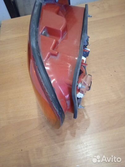 Фонарь задний правый Hyundai Sonata седан G4GC