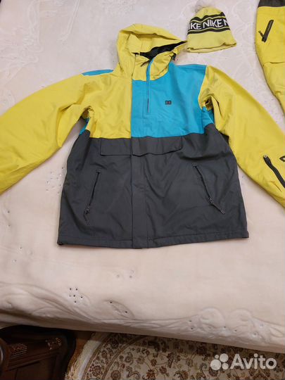 Лыжный костюм, сноубордовский костюм, зимний