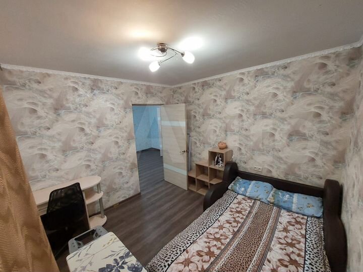 3-к. квартира, 49 м², 1/9 эт.