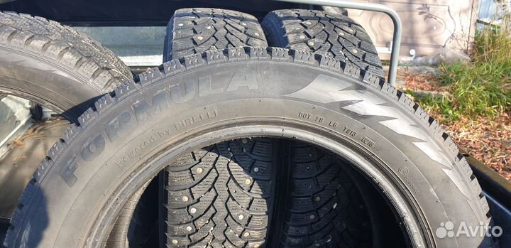 Formula Ice 215/60 R17