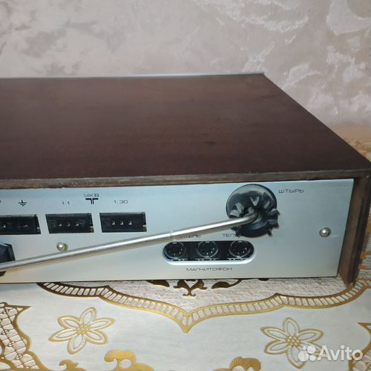 Тюнер Радиотехника Т-101