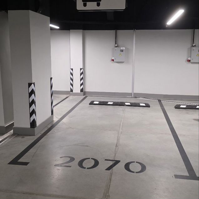 Машиноместо, 14 м²