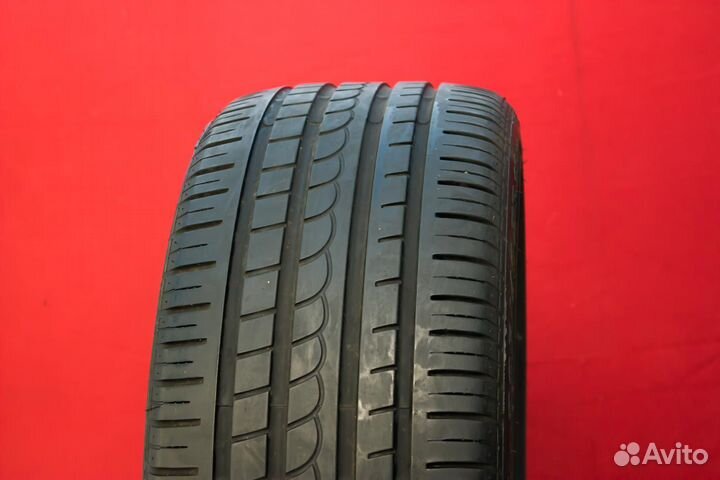Pirelli P Zero Rosso 255/50 R19 94W