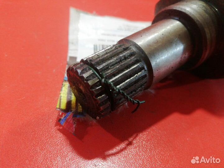 Шрус внутренний передний левый Mitsubishi Lancer