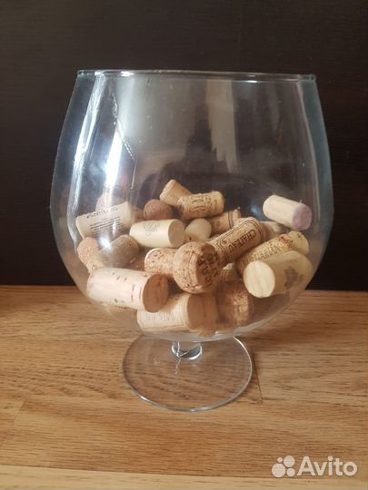 Ваза декоративная