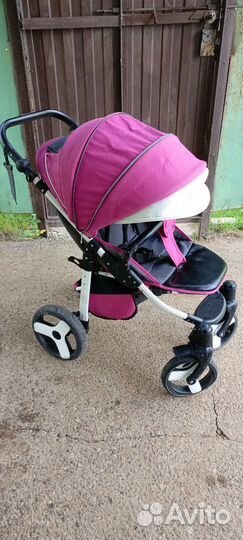 Прогулочная коляска