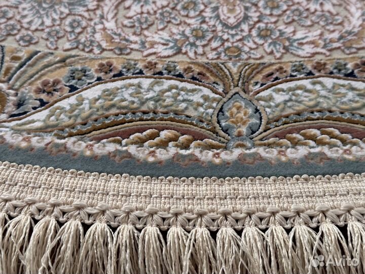 Иранский ковер