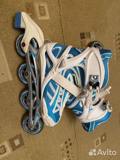 Ролики женские Re:Action R 403, размер 37