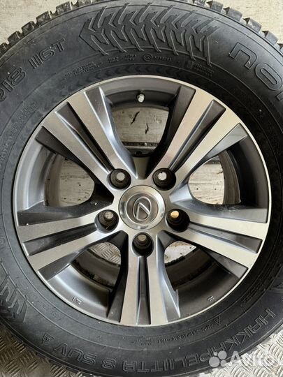 Nokian Tyres Hakkapeliitta 8 SUV 285/60 R18 119