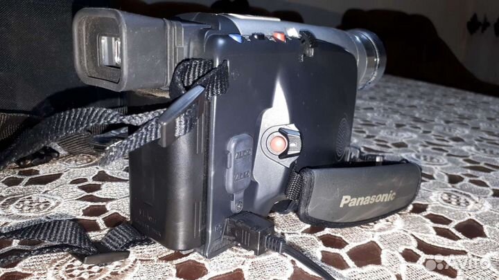 Видеокамера panasonic