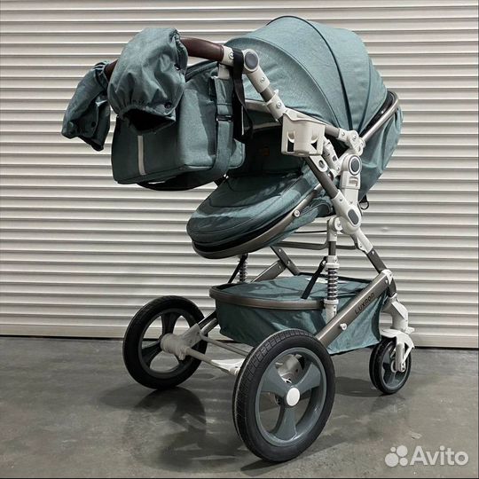 Коляска для новорождённых