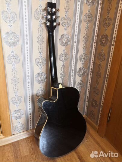 Акустическая гитара martinez