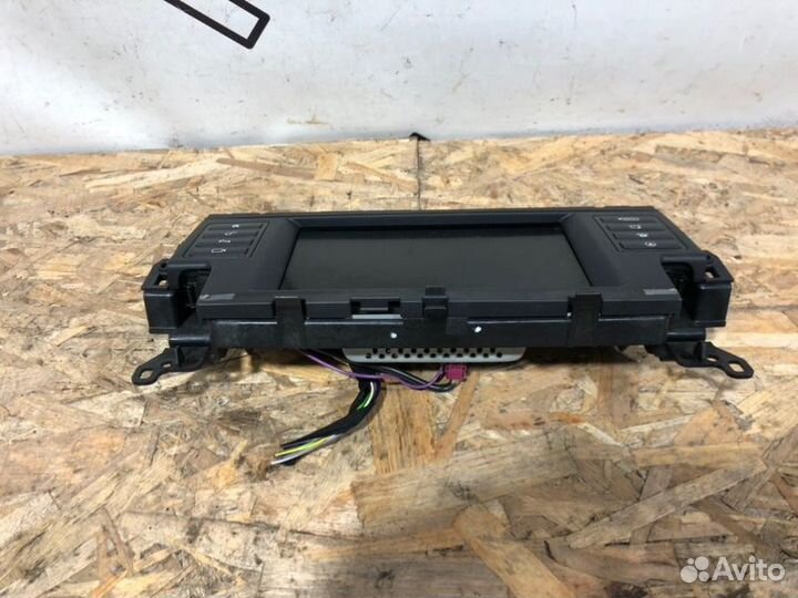 Дисплей информационный Land Rover Discovery Sport