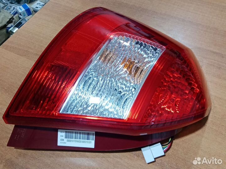 Фонарь задний левый Geely GC6