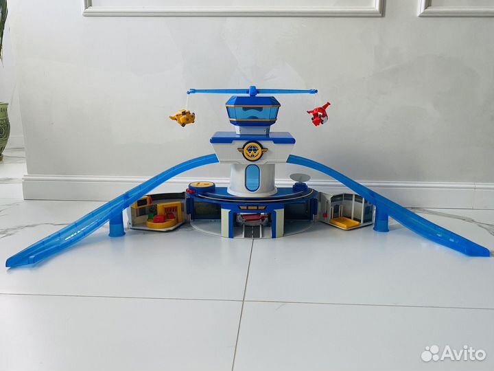 Трек супер крылья/ аэропорт