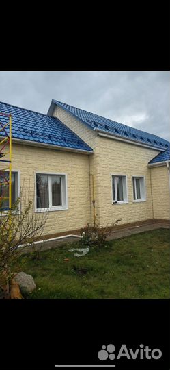 Бригада строителей